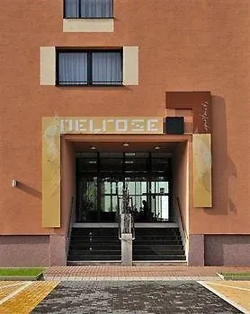 Апартаменты Melrose