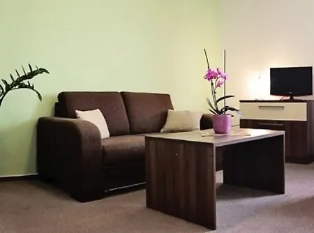 Apartment Melrose