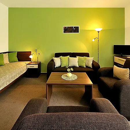 Melrose 布拉迪斯拉发