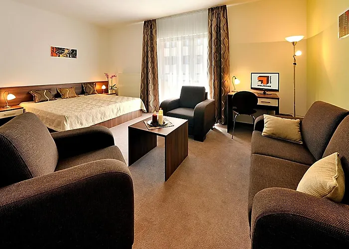 Melrose Apartman